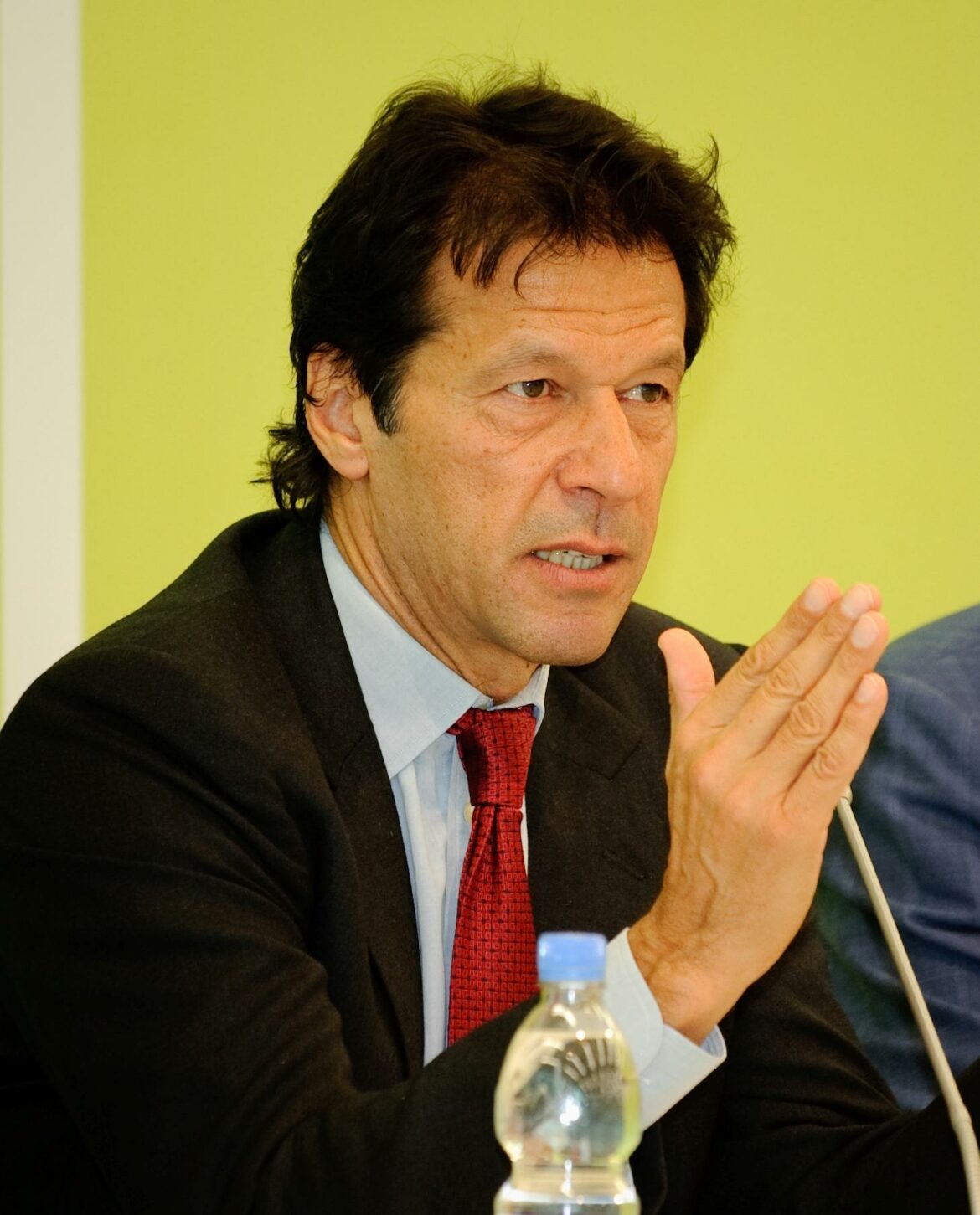 Imran Khan tvrdi da postoji američka zavjera protiv njega