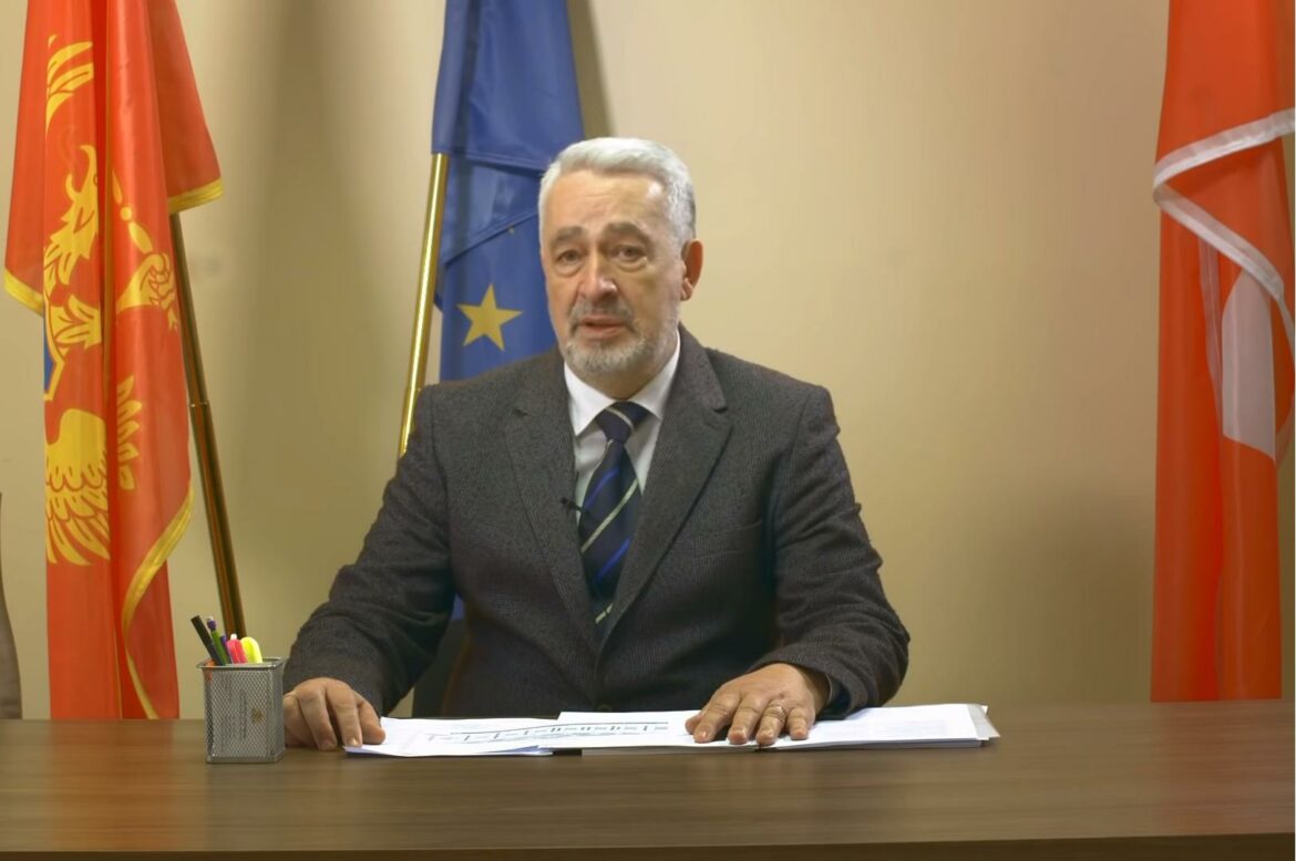 Bivši premijer Krivokapić napisao knjigu