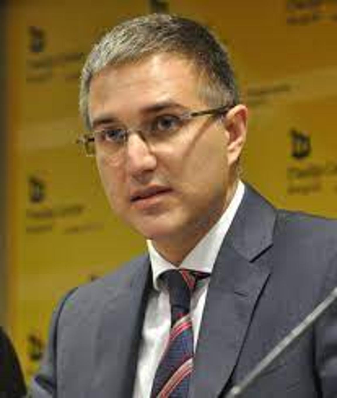 Ministar odbrane Srbije, Stefanović, odbacio navode da je komunicirao sa Darkom Šarićem