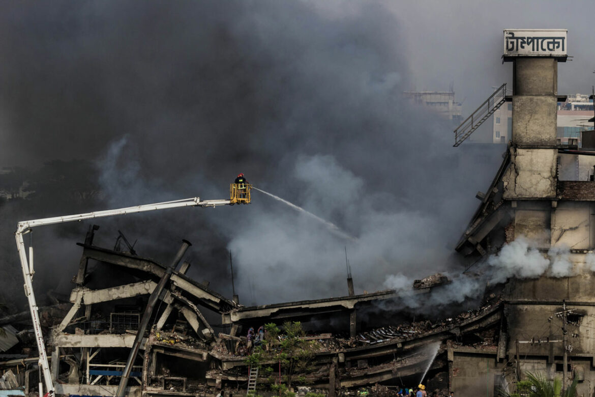 Desetine poginulih u požaru u depou kontejnera