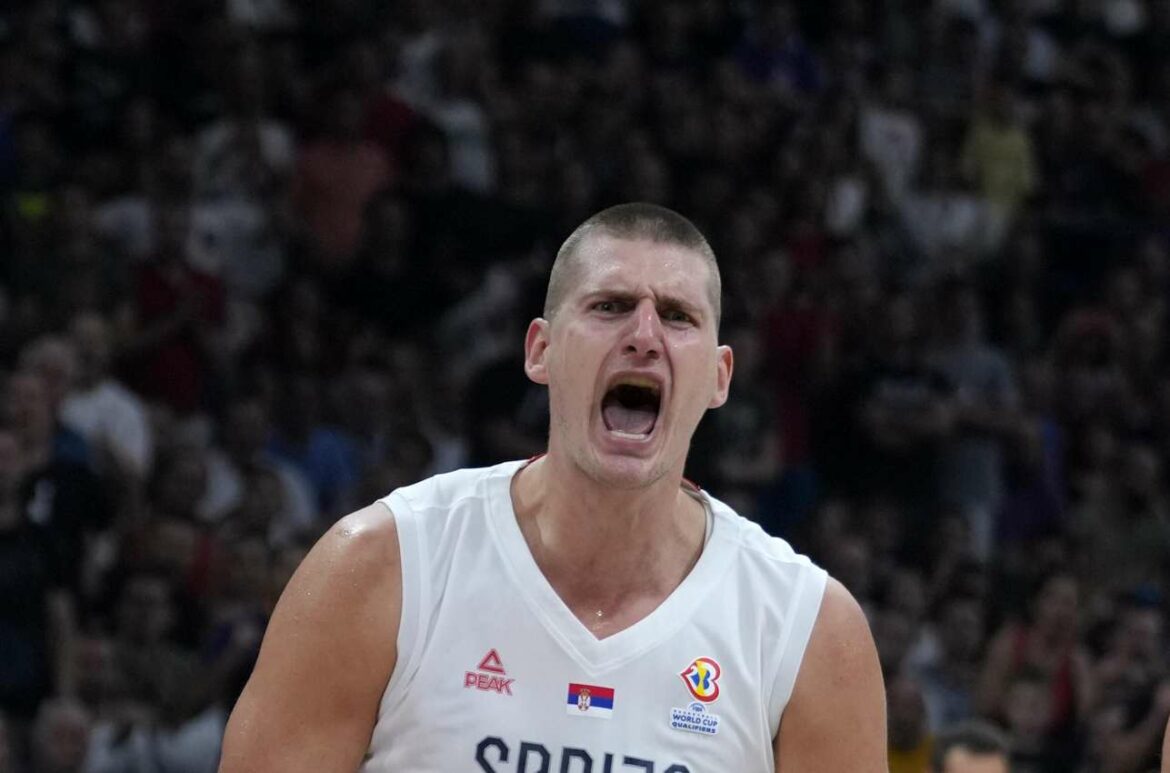 Nikola Jokić je pobjedio Đanisa Antetokunmpa u borbi 2 uzastopna NBA MVP-