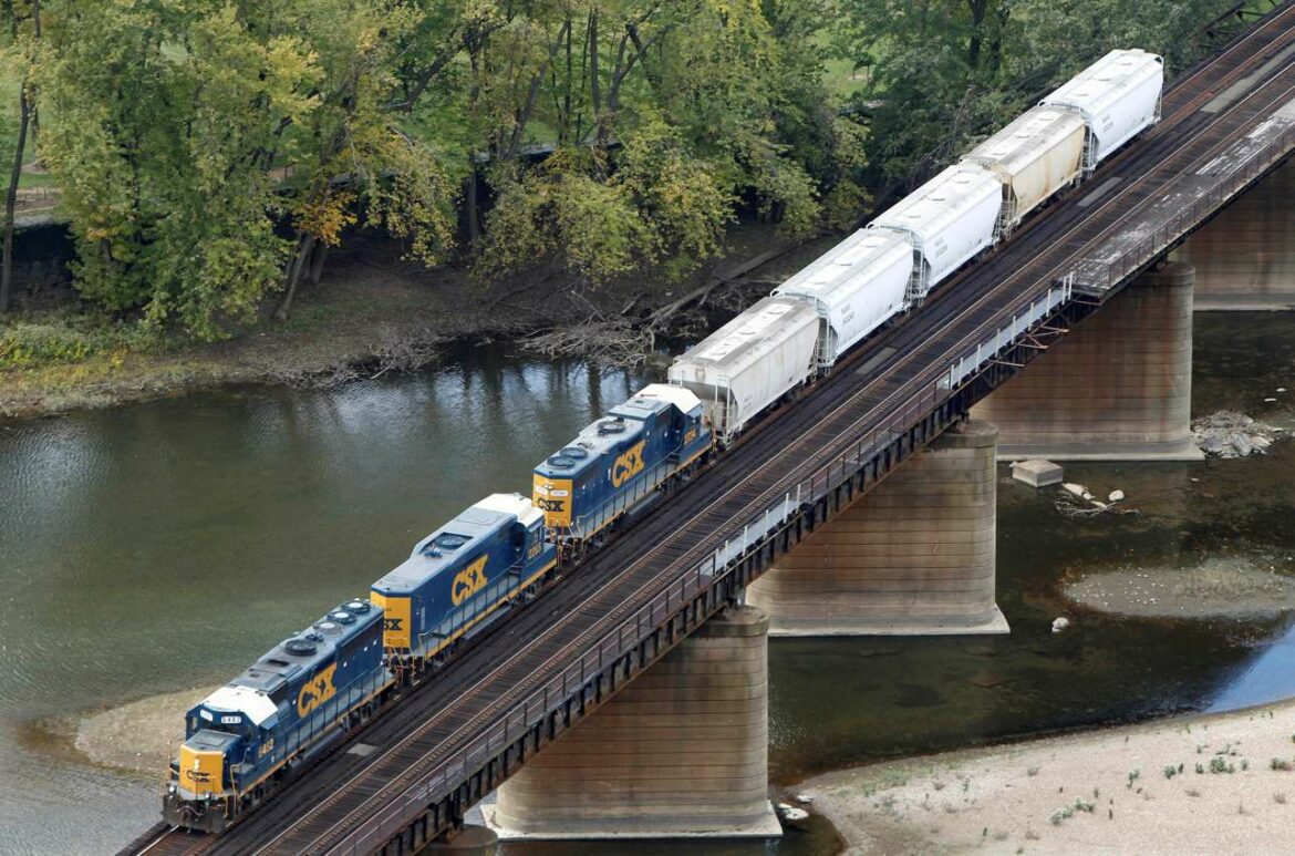 Američki željeznički sindikati upozoravaju na kašnjenje tereta kako se ističe rok za sklapanje ugovora