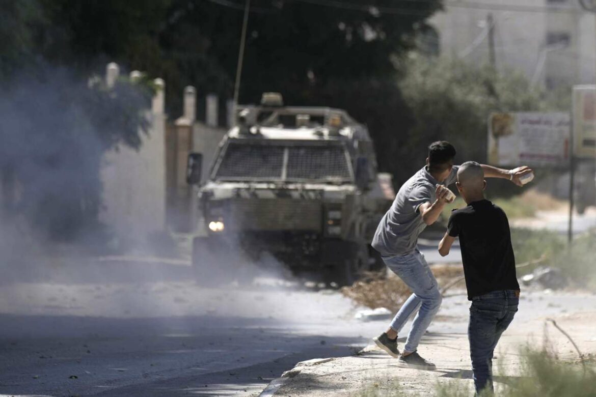 Izraelska vojska ubila 2 Palestinca na Zapadnoj obali usred napetosti