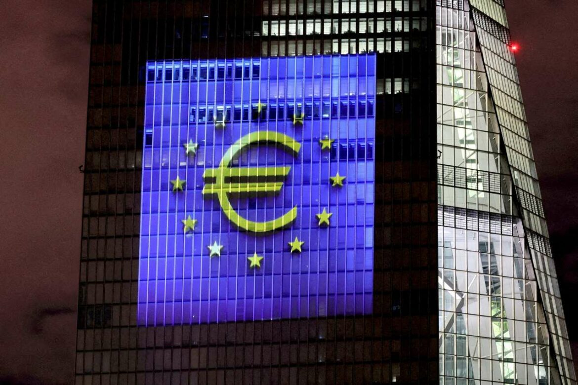 Guverneri ECB-a vide rastući rizik da stopa dostigne 2% kako bi obuzdali inflaciju