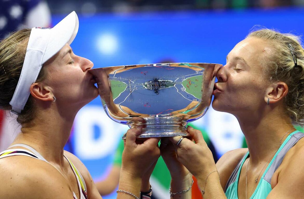 Sinjakova i Krejčikova se vraćaju i osvajaju titulu na Otvorenom prvenstvu SAD u dublu
