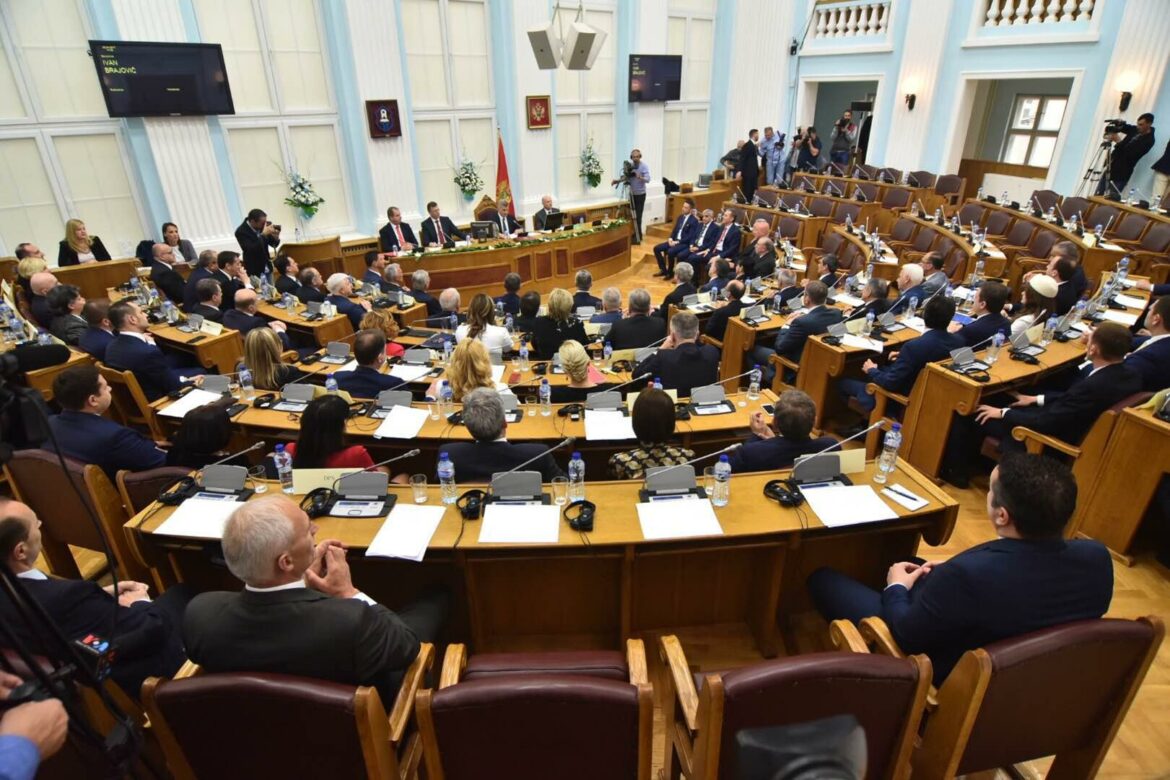 U petak o skraćenju mandata crnogorske Skupštine