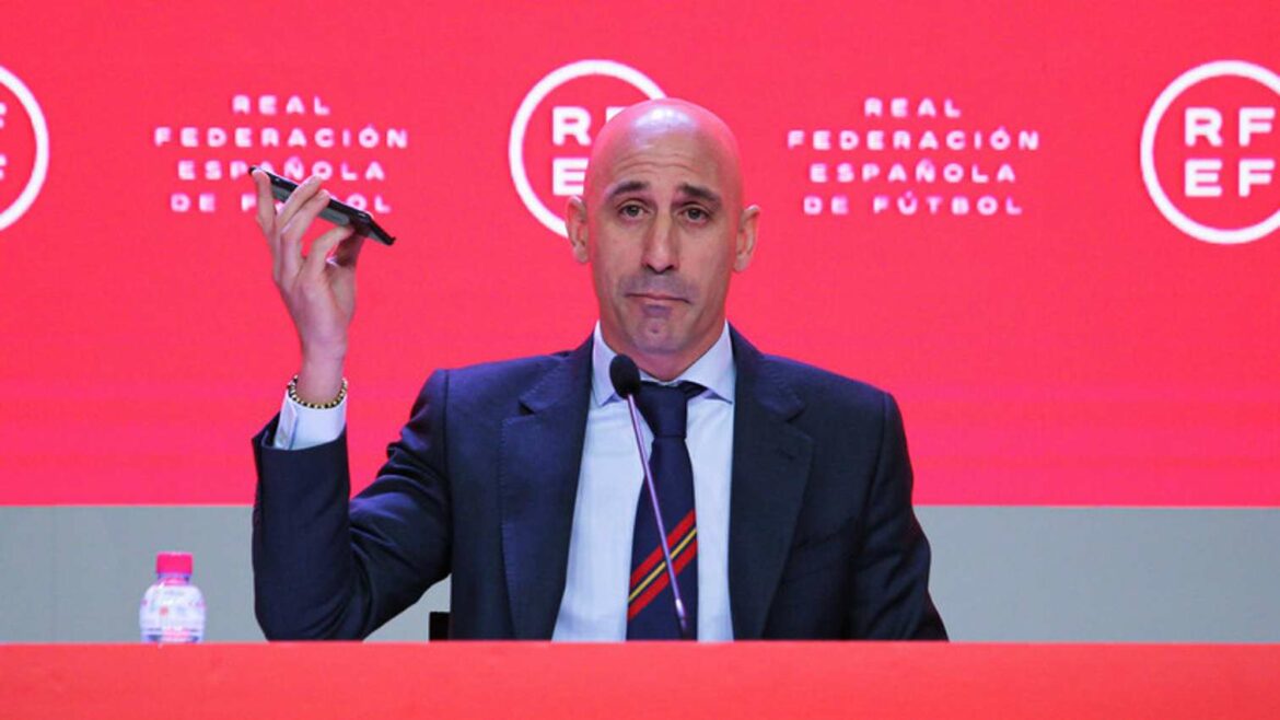 Španska fudbalska federacija demantuje tvrdnje o orgijama