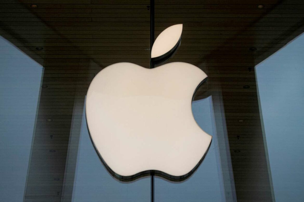 Apple smanjuje proizvodnju iPhone 14 Plus zbog slabe potražnje