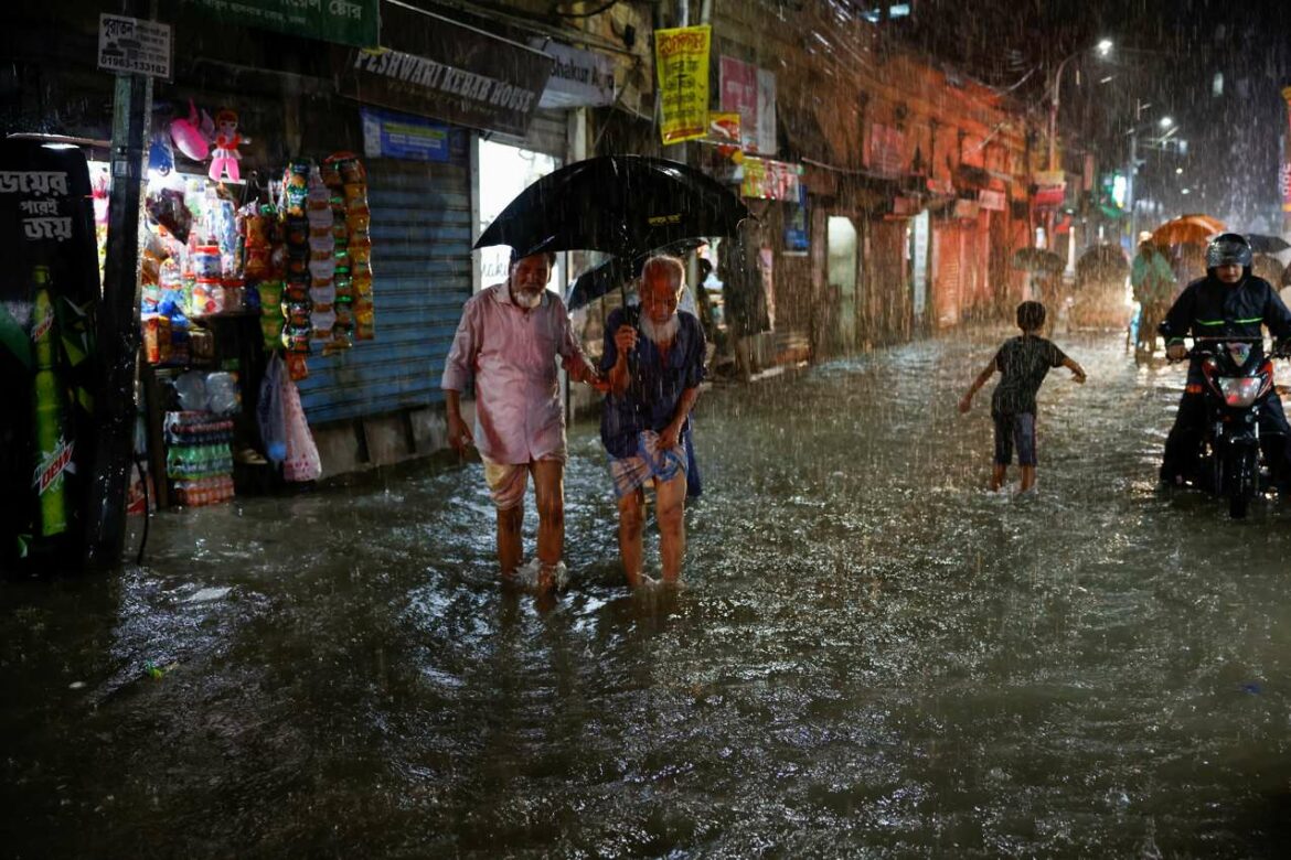 Ciklon udario u Bangladeš, usmrtivši devetoro