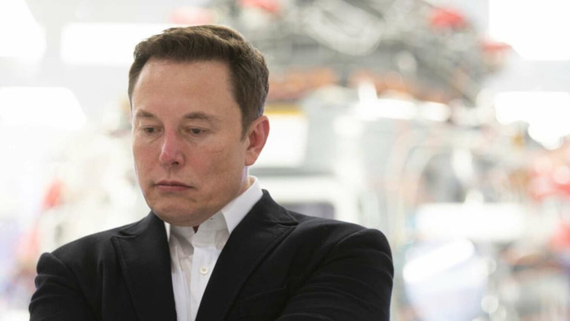 Elon Musk je izgubio preko 100 milijardi dolara za godinu dana – Forbes