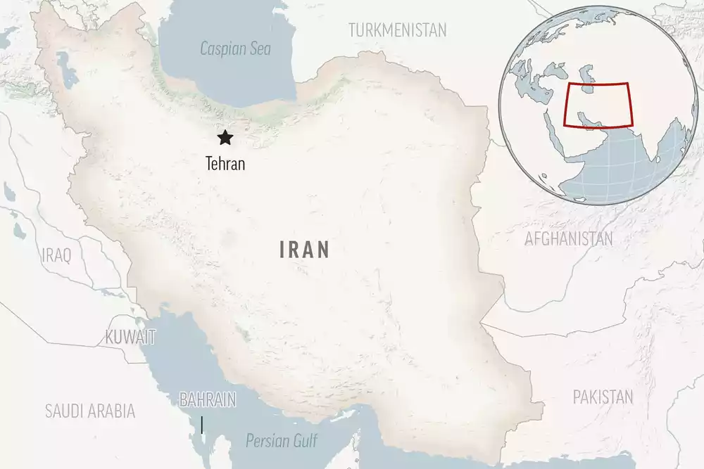Naoružani ljudi napali bazar u Iranu, ubili 5