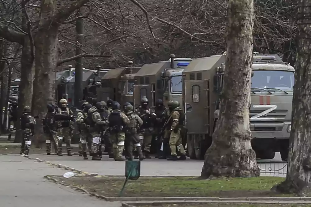 Rusija kaže da povlači trupe iz ključnog ukrajinskog grada