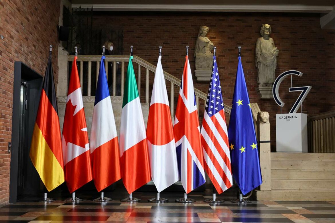 Koalicija G7 pristala je da odredi fiksnu cijenu ruske nafte