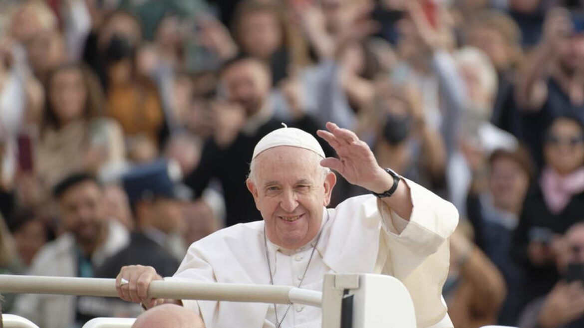 Papa „naklonjen“ i Rusiji i Ukrajini