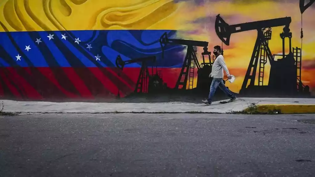 SAD ublažavaju embargo na naftu Venecuele