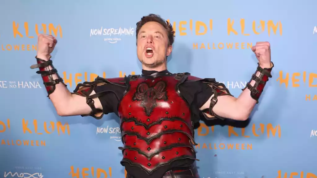 Musk gubi krunu kao najbogatiji čovek na svjetu – Forbs