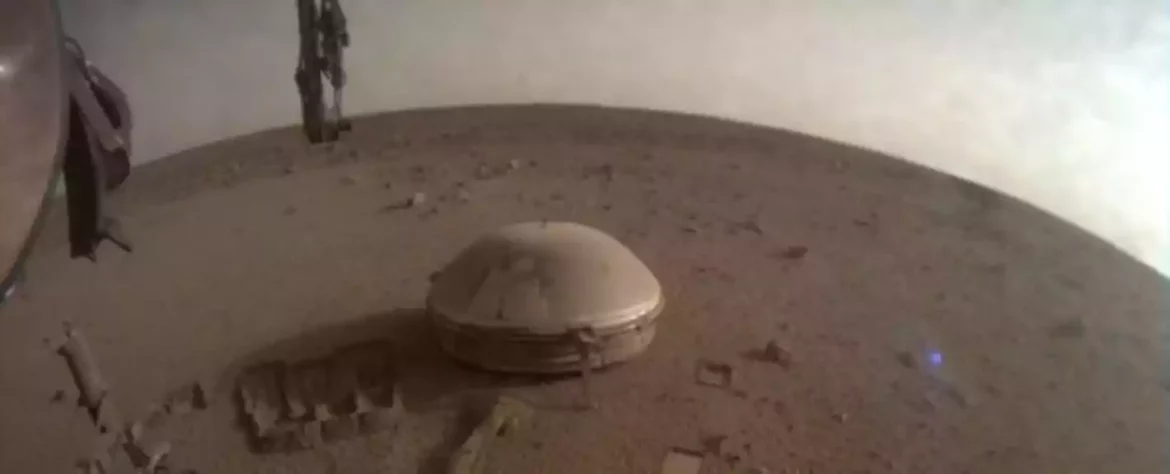 Ovo je možda poslednja fotografija koju je NASA-in Mars Lander poslao kući