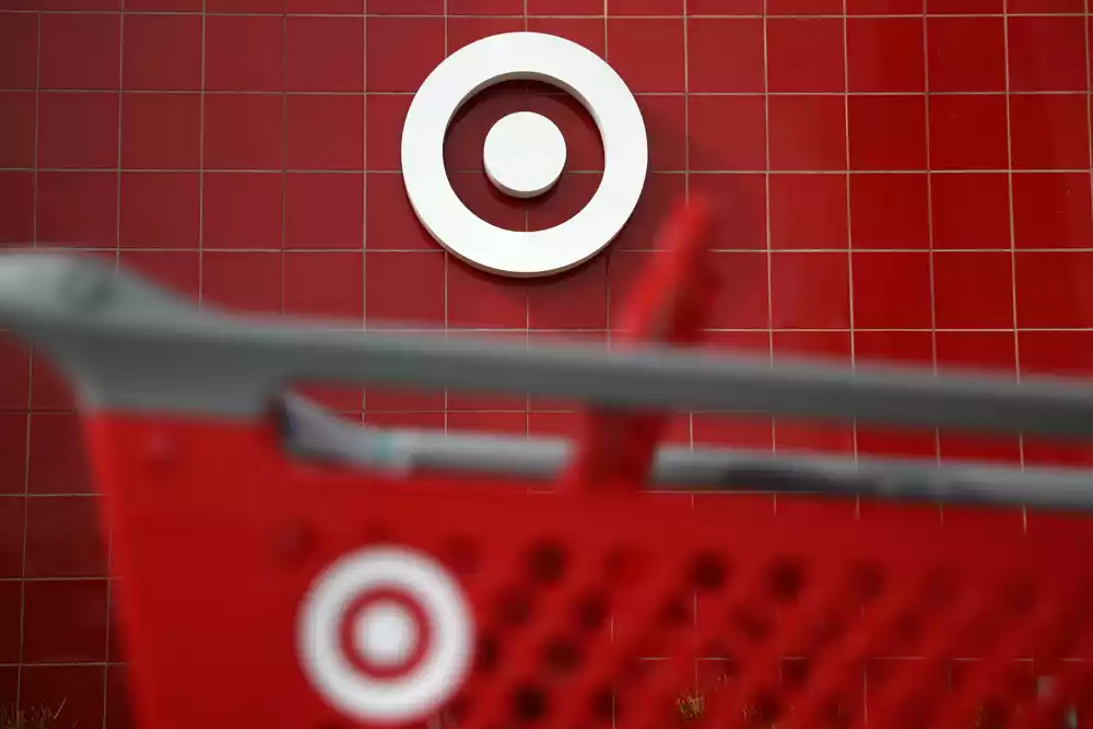 Target povlači dječja ćebad nakon dve smrti