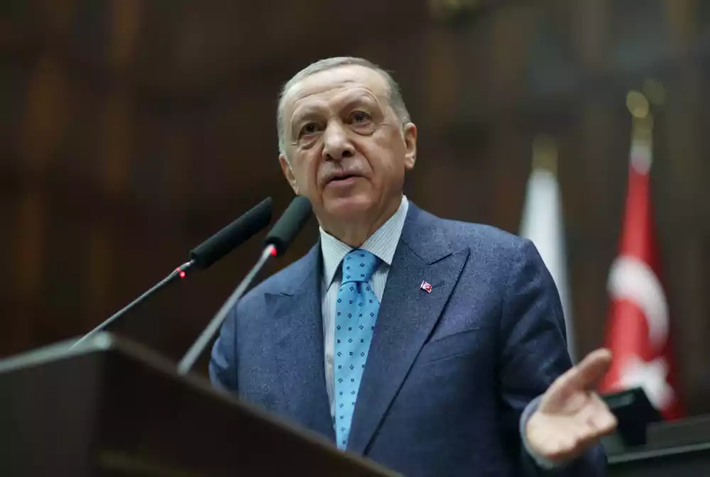 Erdogan objasnio zašto ima pravo da se kandiduje za predsednika po treći put, suprotno turskom ustavu