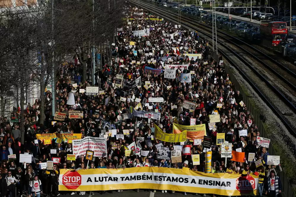 U Lisabonu protest hiljada prosvjetnih radnika Portugalije