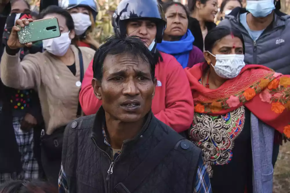 Nepal tuguje nakon što je u padu aviona poginulo najmanje 68 ljudi