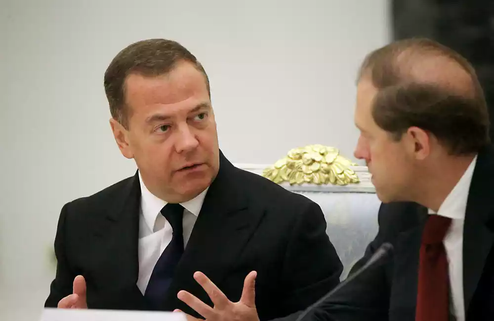 Nekadašnji ruski predsjednik Medvedev kaže da Moskva ima dovoljno oružja