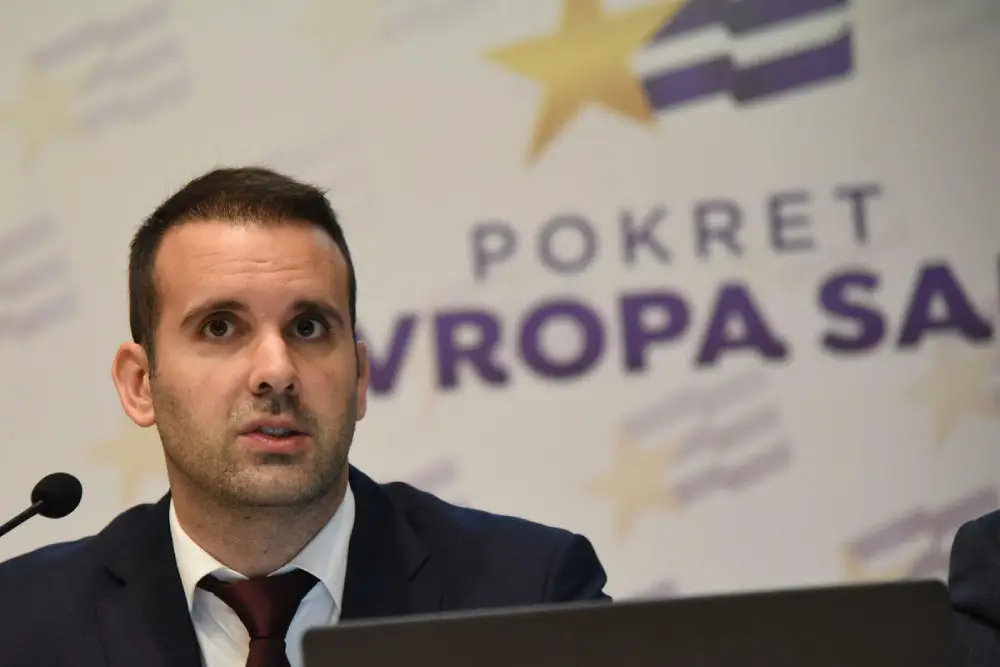 Spajić pokazao uvjerenje o prijavljenom prebivalištu