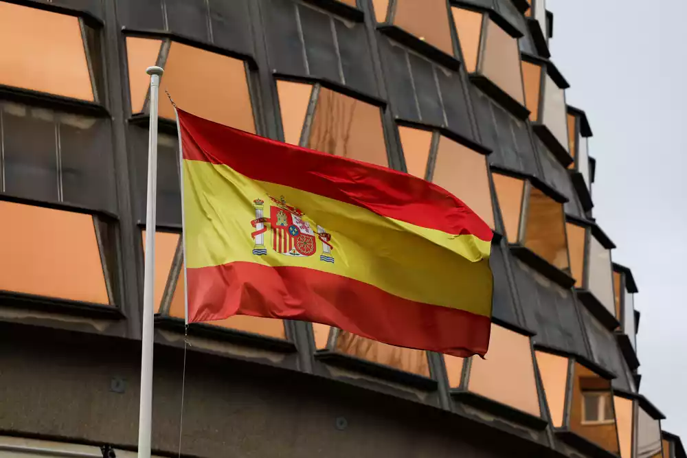 Špankinja je bivšeg muža osudila na odštetu za 25 godina kućnih poslova