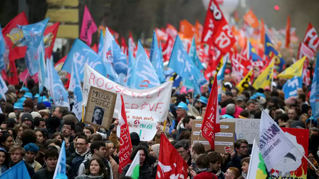 Francuska opozicija rešena da nastavi borbu protiv reforme penzija