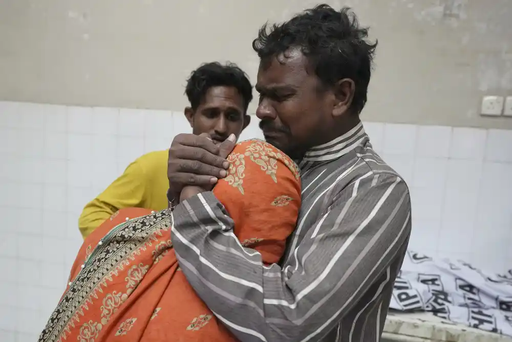 Stampedo u centru za distribuciju hrane ubio 11 u Pakistanu