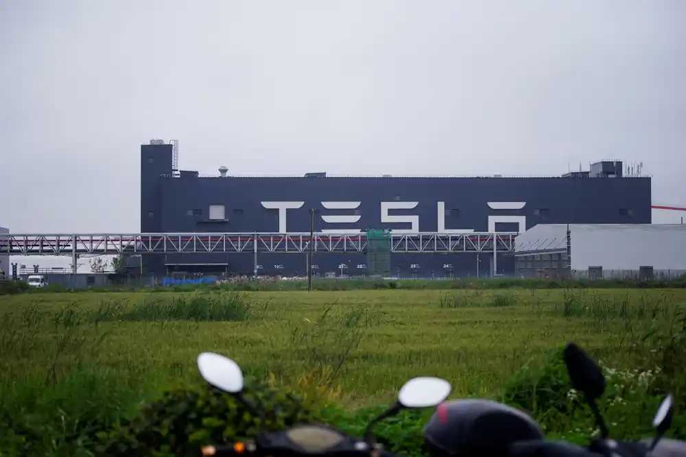 Tesla gradi fabriku u Šangaju za proizvodnju Megapack baterija – Sinhua