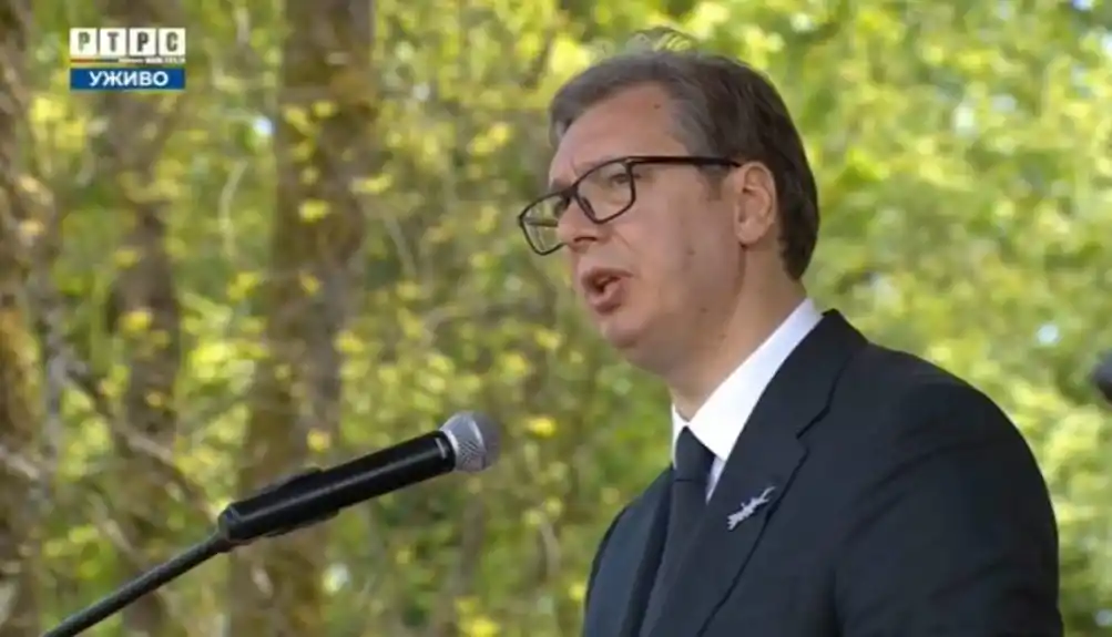 Vučić: Da Srbi budu jedinstveni, da budemo uvijek jedni drugima od pomoći, a Srbija će uvijek pomagati svoj narod u Republici Srpskoj!