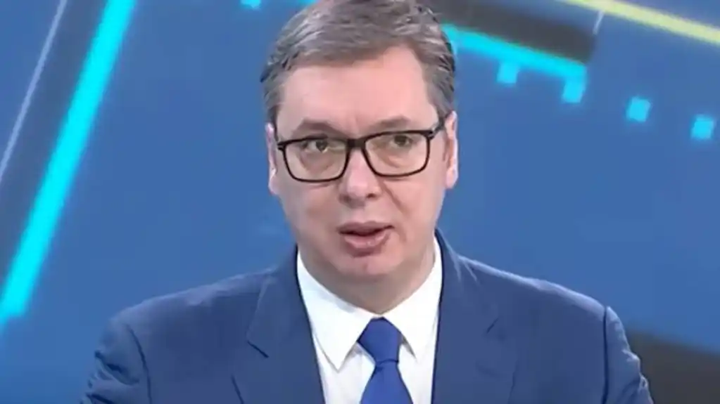 Vučić: Mogli ste da ostanete uzdržani, ali nijeste da biste se dodvorili onima za koje mislite da vas čuvaju na vlast