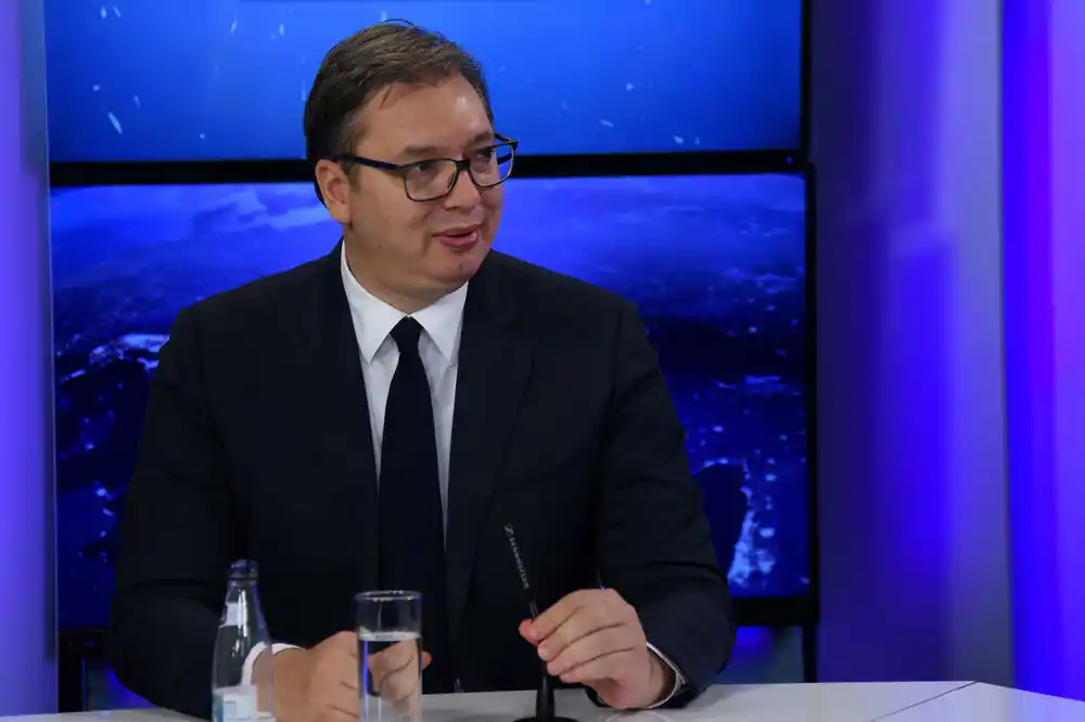 Vučić: Srbija nije izvozila oružje Ukrajini i neće izvoziti municiju ni Kijevu ni Moskvi