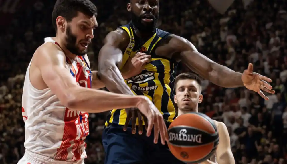 Zvezda pomogla Partizanu: Fenerbahče nakon produžetka pao u dvorani „Aleksandar Nikolić“