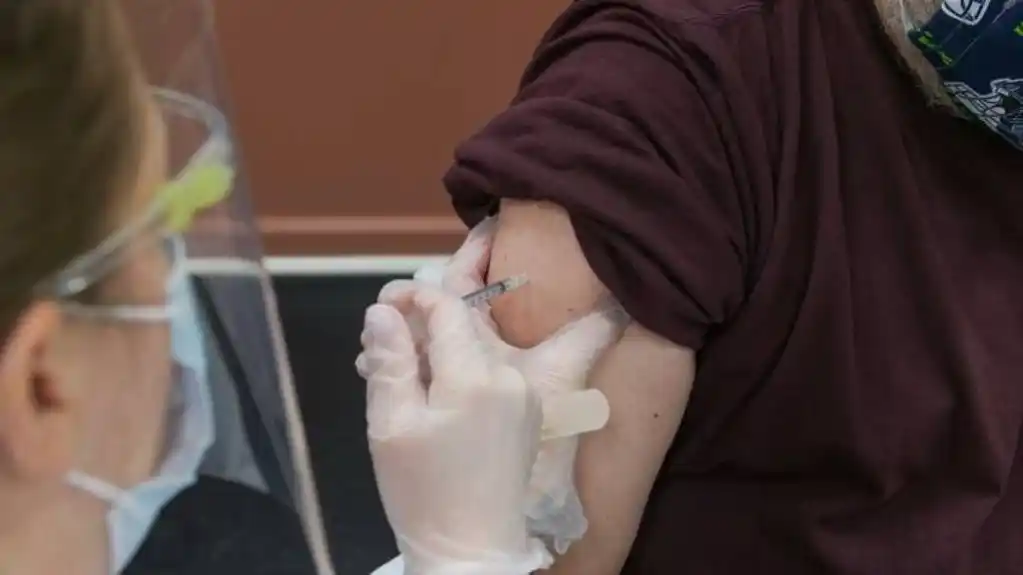 Božović: Kovid vakcinacija se nastavlja, preporučuje se ranjivim grupama