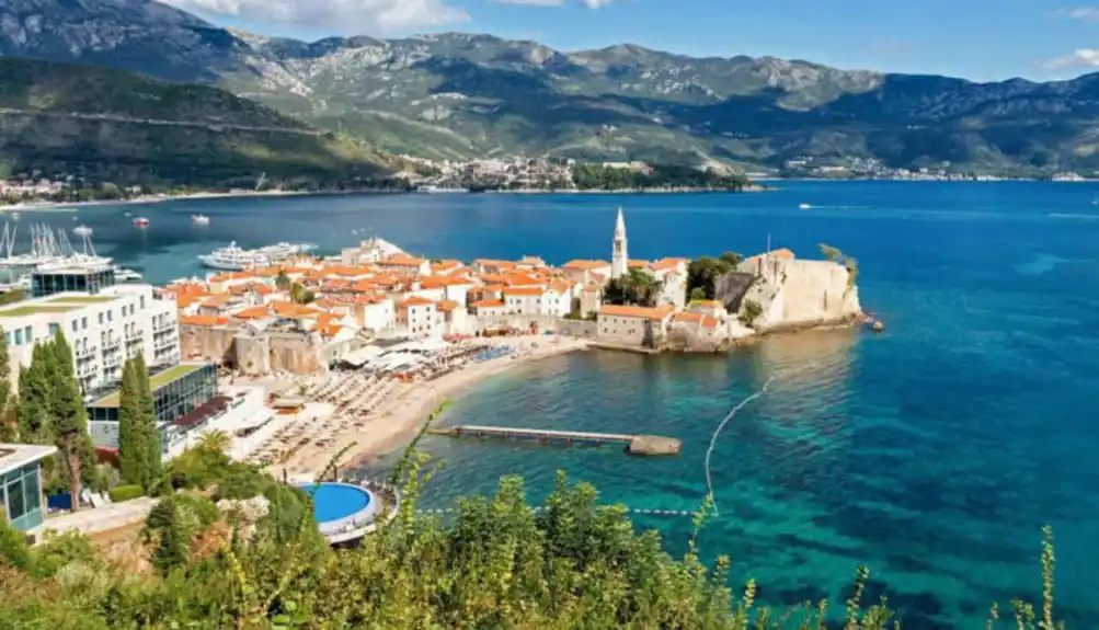 Budva: Očekuju gužve i pored većih cijena