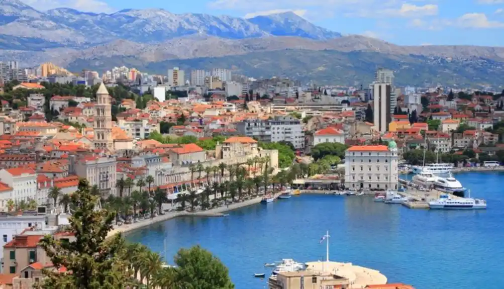 Split: Nove kazne za turiste