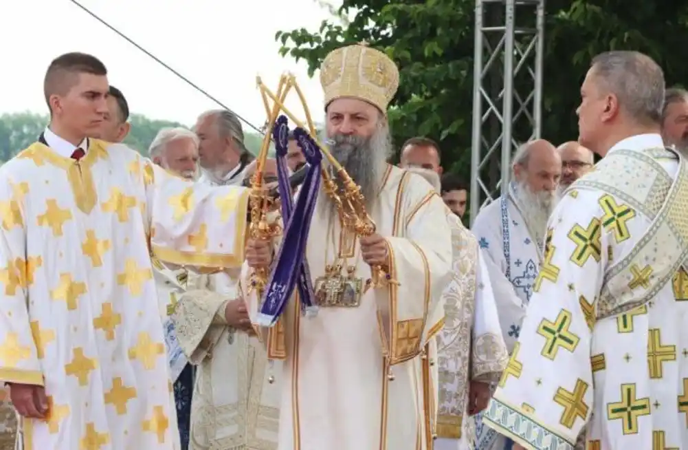 Patrijarh Porfirije: Mauthauzen je mjesto velikog stradanja naših predaka, pokopanih na livadama tuge u mračnim godinama Prvog svjetskog rata