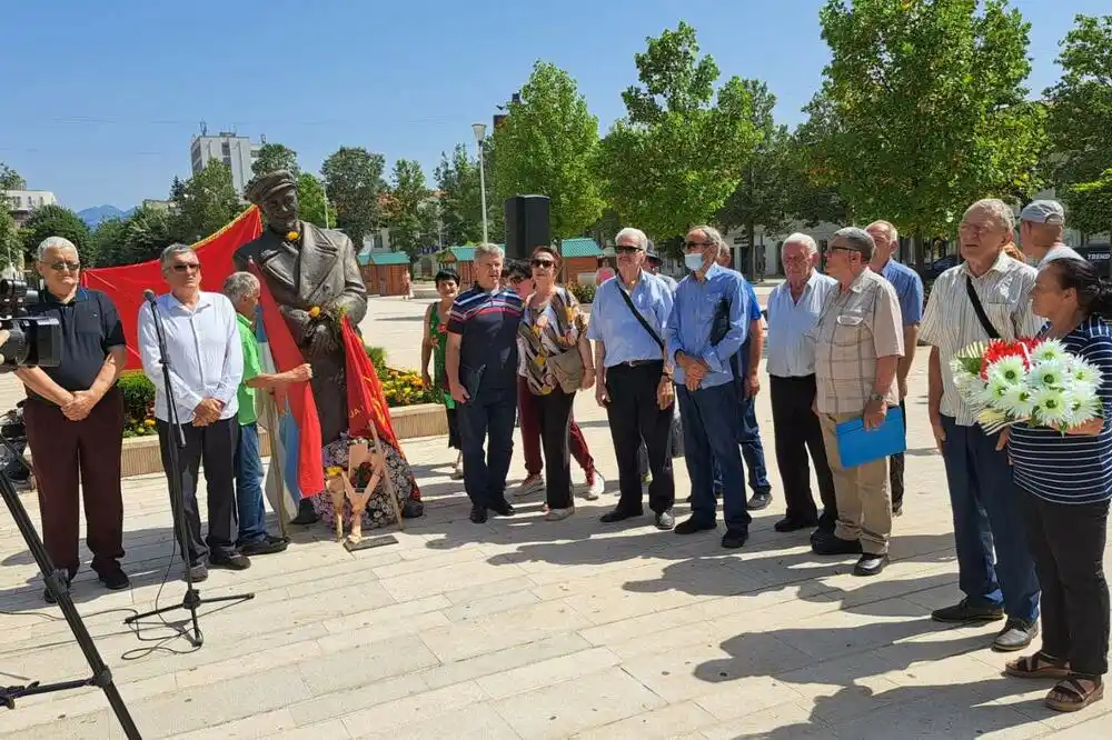 JKP: Prvi oružani ustanak i otpor jednog naroda fašističkom porobljavanju