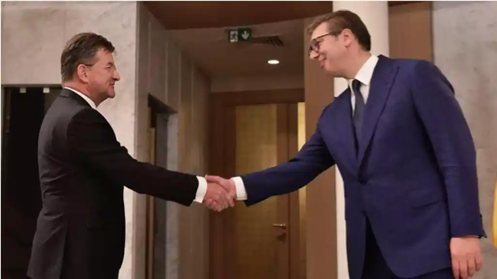 Sastanak Vučića i Lajčaka zakazan za 11 časova