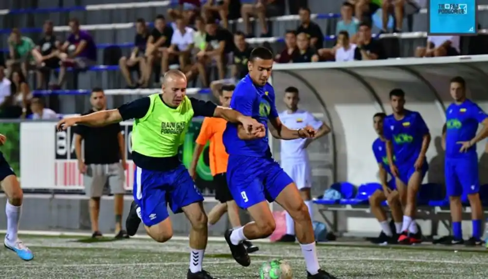 Uzavrele strasti na Trofeju Podgorice: Navijači prekinuli meč Ragazzi – Hram