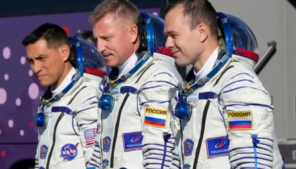 NASA astronaut oborio rekorde, ponovo na zemlji nakon 371 dan