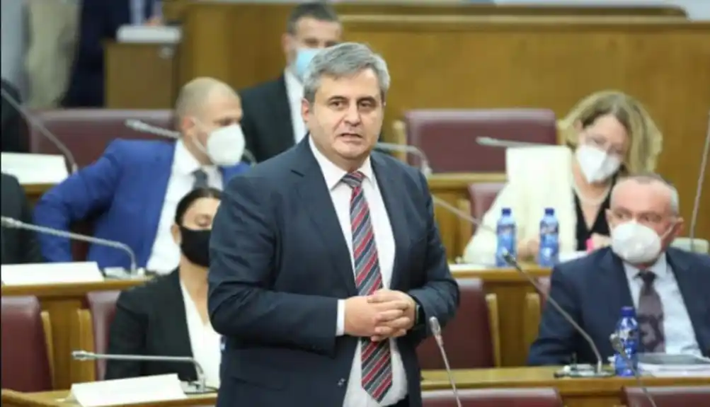 Radunović: Isključivi krivac što nemamo Vladu do danas je Milojko Spajić; Ako ne može da sastavi Vladu neka vrati mandat, nego da to radi na silu!