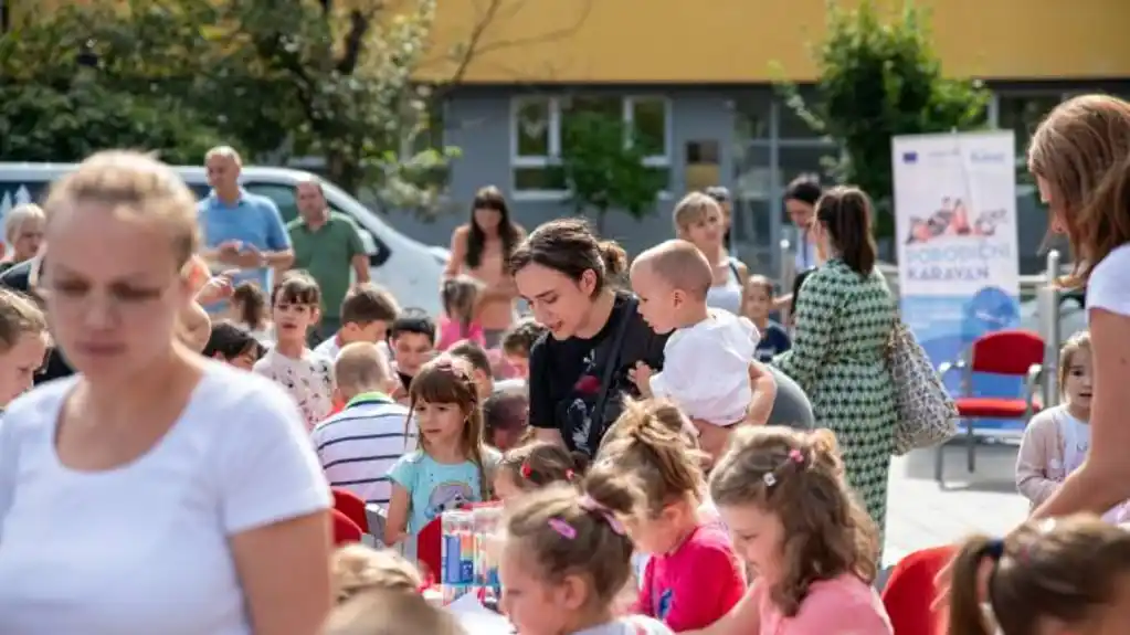 Udruženje Roditelji – Prebukiranost i liste čekanja u vrtićima u Pljevljima i Bijelom Polju