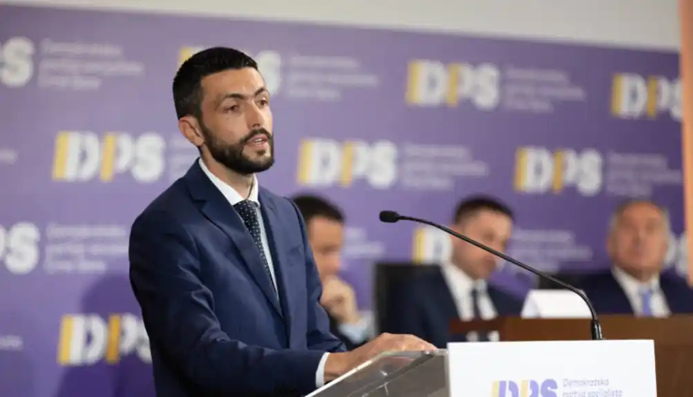 Živković nakon sastanka sa Damjanovićem: DPS očekuje da Vlada odloži popis