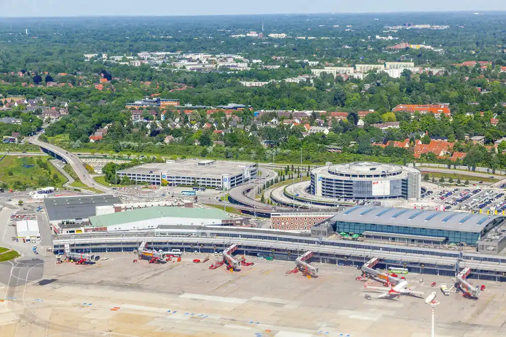 Aerodrom u Hamburgu nastavio sa radom nakon ranije obustave zbog leta iz Teherana