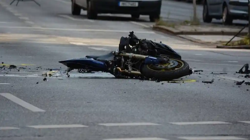 Bar: Motociklista teže povrijeđen u udesu