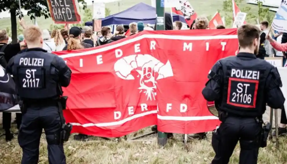 Desetine hiljada na protestima protiv desnice u Minhenu