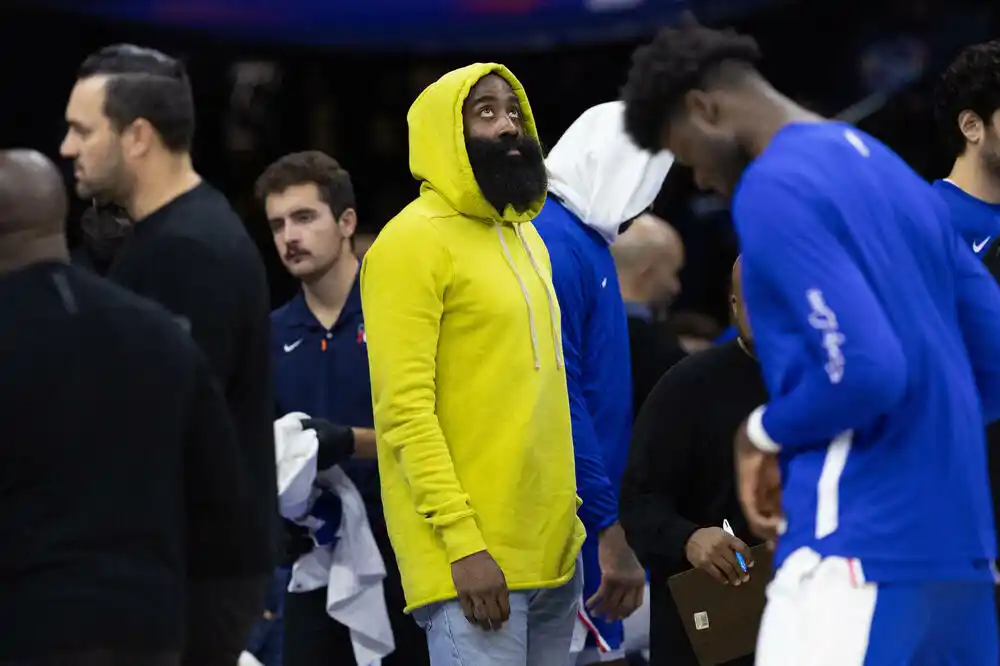 Harden kod Kavaja, Batum, Moris i još dvojica idu u Filadelfiju